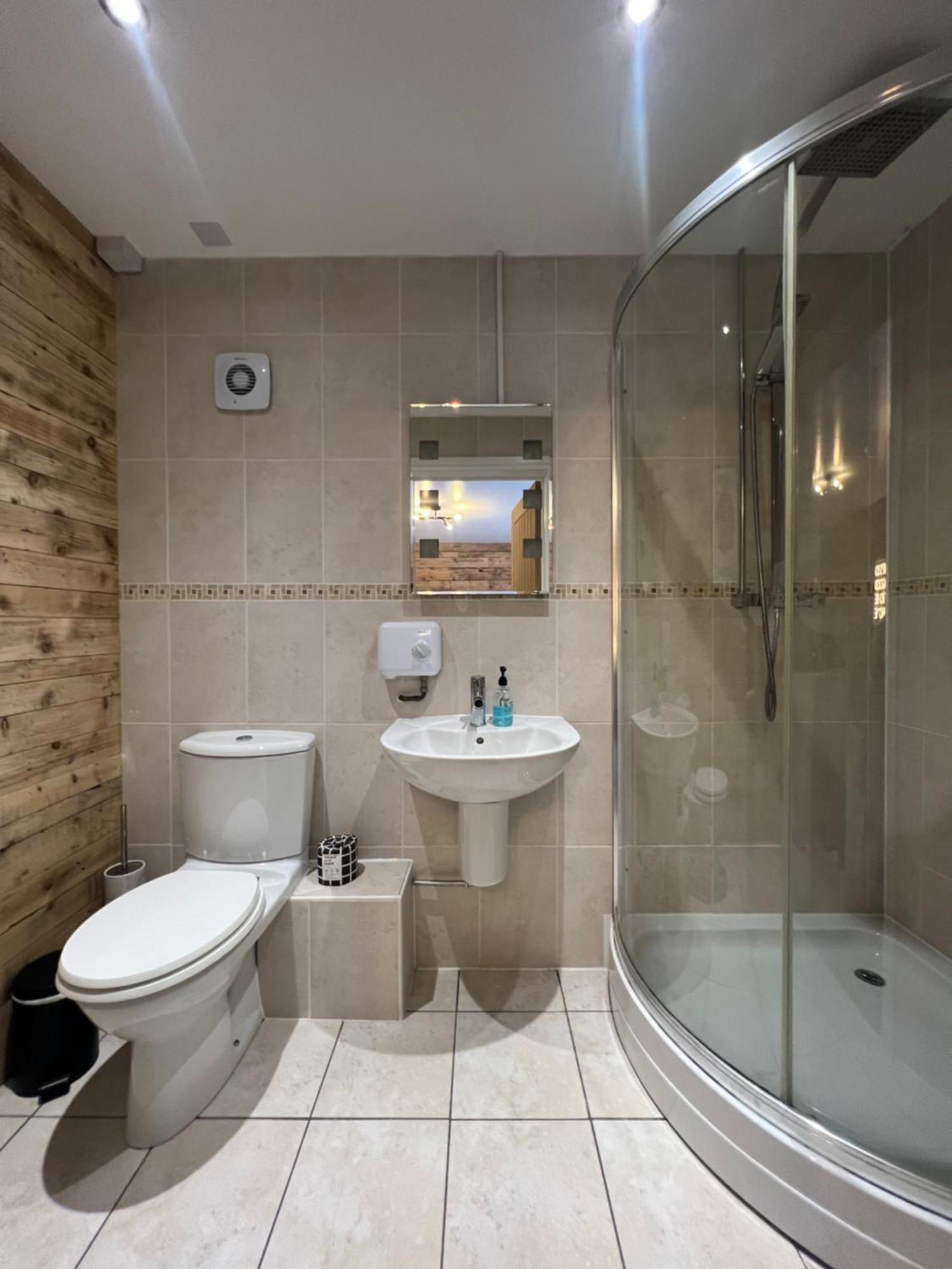 Boutique Shrewsbury Suites Exteriér fotografie