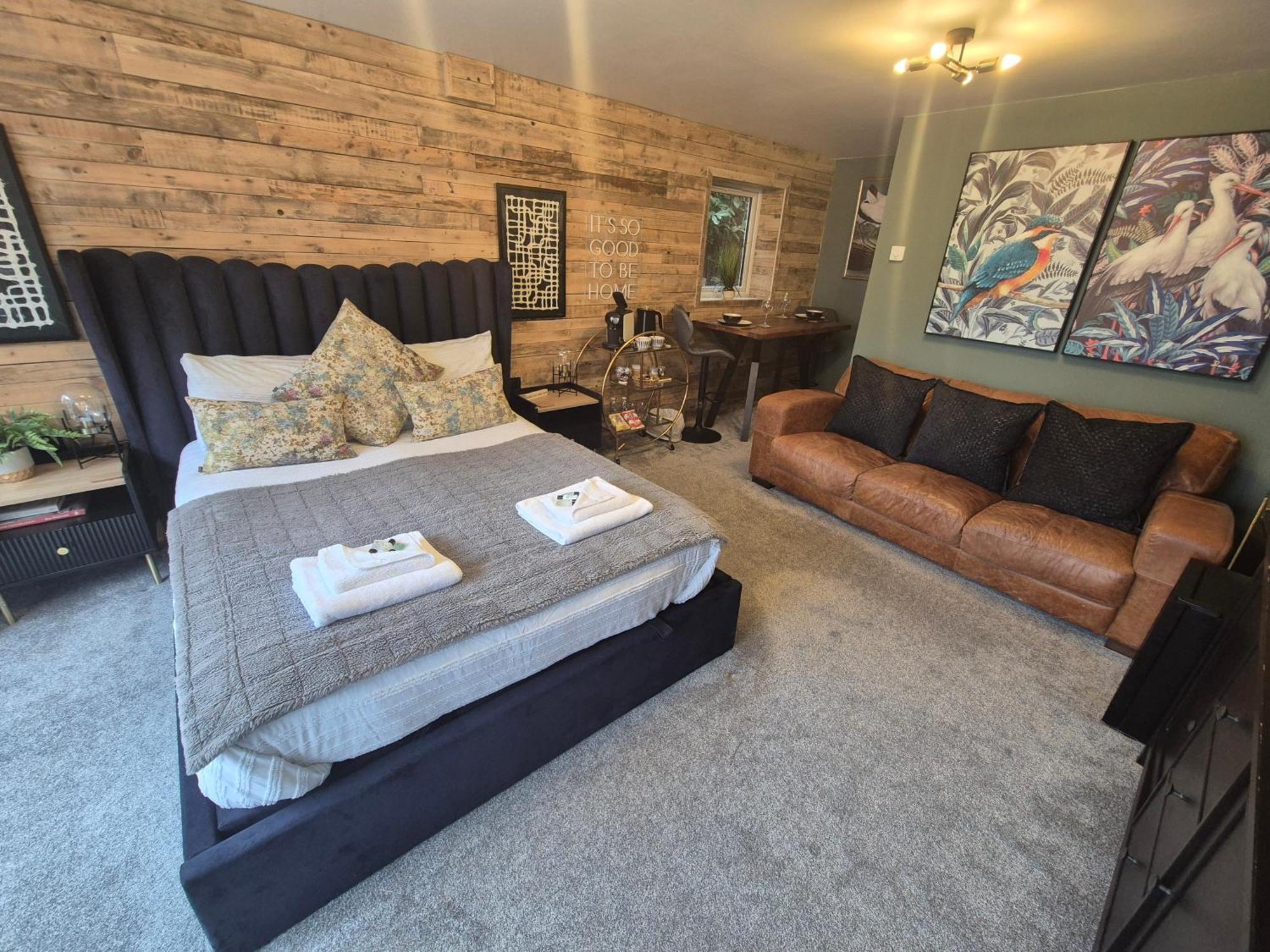 Boutique Shrewsbury Suites Exteriér fotografie